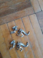 Náušnice vetřelci