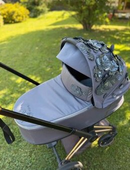 Cybex Priam hluboká korba Simply Flowers