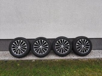 Originální Kola Škoda kodiaq zimní pneu. Trinity