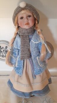 Porcelánová panenka