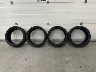 Pneumatiky 215/35/r19