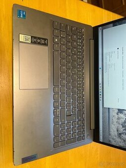 Lenovo ideapad 3