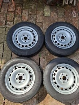 LETNÍ SADA VW CADDY + PLECHOVÝ DISK--195/65/R15"