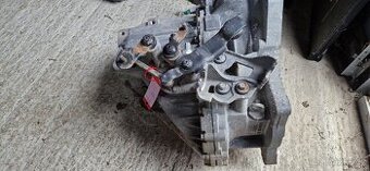 Kia sportage 2.0 crdi převodovka 4x4 manuál