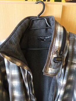 Bunda na zimní sporty