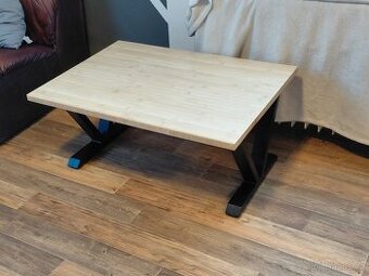 Konferenční stolek