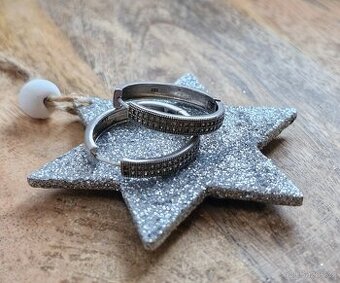 Stříbrné náušnice