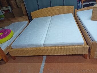 Prodám krásné ratanové letiště 180 x 200 cm