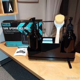 Zánovní černý kuchyňský organizér ke dřezu