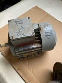 Prodam elektromotor