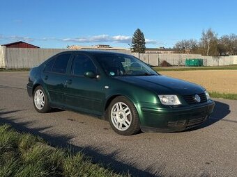 Volkswagen BORA 1.8 T highline dovoz D