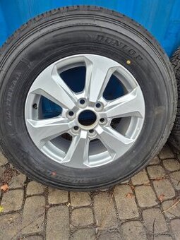 Original sada Toyota land cruiser 300 r18