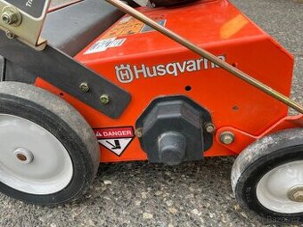 HUSQVARNA DT22 - odmechovač vertikutátor