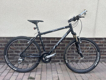 Horské kolo Stevens S4