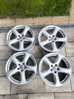 Alfa Romeo Stelvio 18" - 1