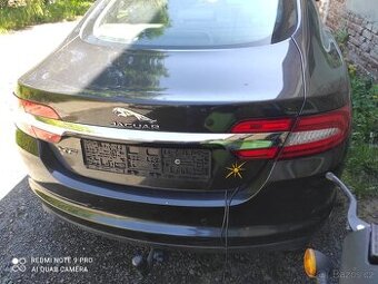 Jaguár xf 3.0 d. Náhradní díly.