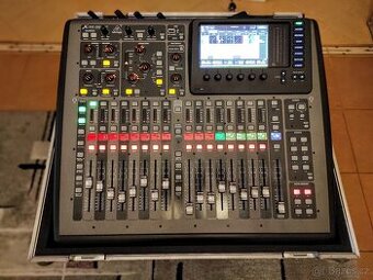 Behringer X32 Compact + stagebox S32