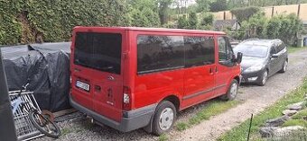 Ford transit 2.2 , 9 míst
