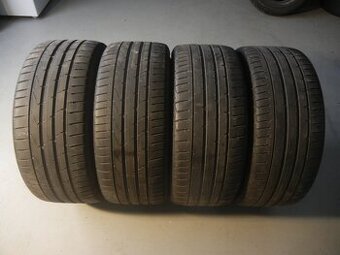 Letní pneu Hankook 225/40R18