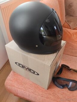 Retro helma DMD