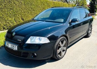 Škoda Octavia II 2,0 TDI RS 125 KW KOMBI,NAVI,XENON