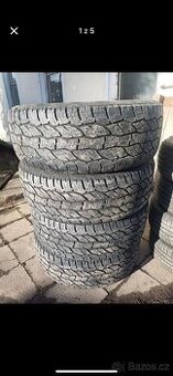 Pneu 275/60 r20