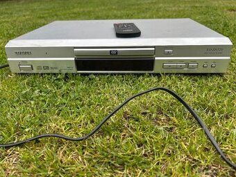 Přehrávač Aiwa XD-DV520EZ