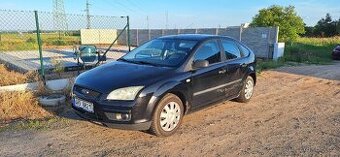 Ford Focus 1.8 benzin 2006 na náhradní díly nebo k opravě