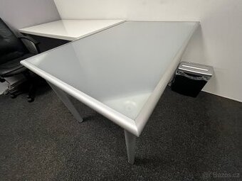 Stůl IKEA