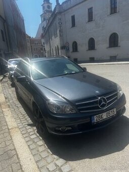 Mersedes-Benz C220