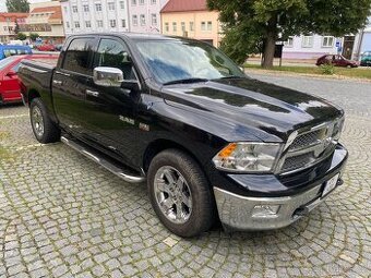 DODGE RAM 5,7 HEMI LPG LARAMIE,2011,ČERNÁ,TZ,DPH