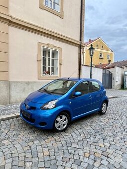 Toyota Aygo 1.0i 50kw koup.ČR Klima nová STK Serviska