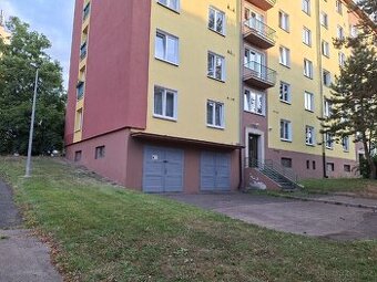 Prodej garáže/parkovacího stání Praha 3