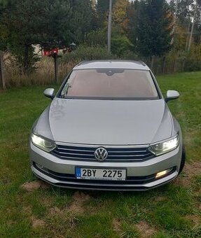 VW Passat 2.0 TDI 110 kw r.v. 2019 na splátky bez registrů