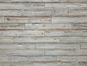 Dřevěný obklad - stará prkna