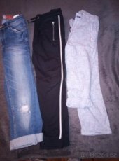 Dětské kalhoty vel. 128