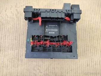 Řídící jednotka palubní sítě BCM