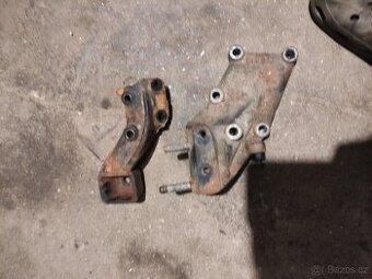 Držák motoru peugeot 405 mi16 mk2,306 s16,TCT