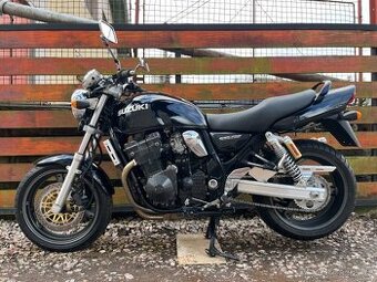 Kawasaki GSX 750 Inazuma - 28.000KM - Krásná + servis