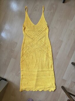 Krasne pletené šaty