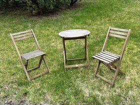 Zahradní stolek a 2 židle