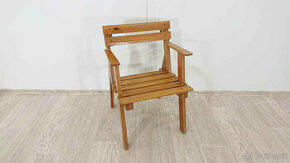 Dřevěná židle s područkami z borovicového dřeva