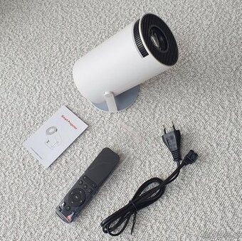 Mobilní smart PROJEKTOR s OS Android 11, Wi-Fi
