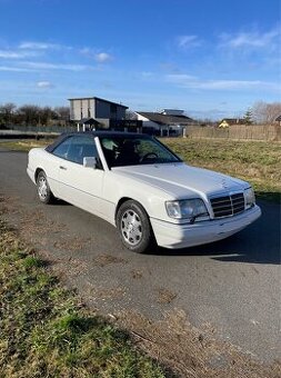 Mercedes e 320 cabrio 1995 - TOP STAV