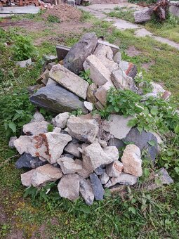 Kameny a beton - 1