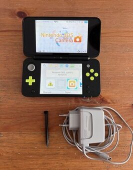 New Nintendo 2DS XL v super stavu včetně příslušenství