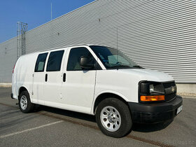 Chevrolet Express 5.3 V8, verze 4x4, 2013, 85 000 km, 5 míst