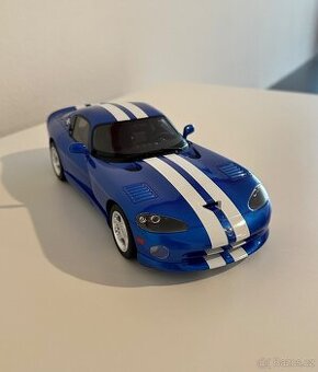 GT Spirit 1:18 Dodge Viper GTS