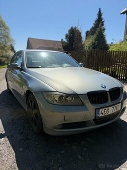 BMW E90 325i se zavadou motoru