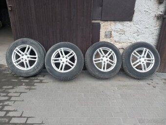 Kola Dezent z XC90 - 1